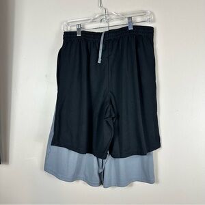 Amazon essentials. Medium set men shorts grey & black. 14” w elastic new